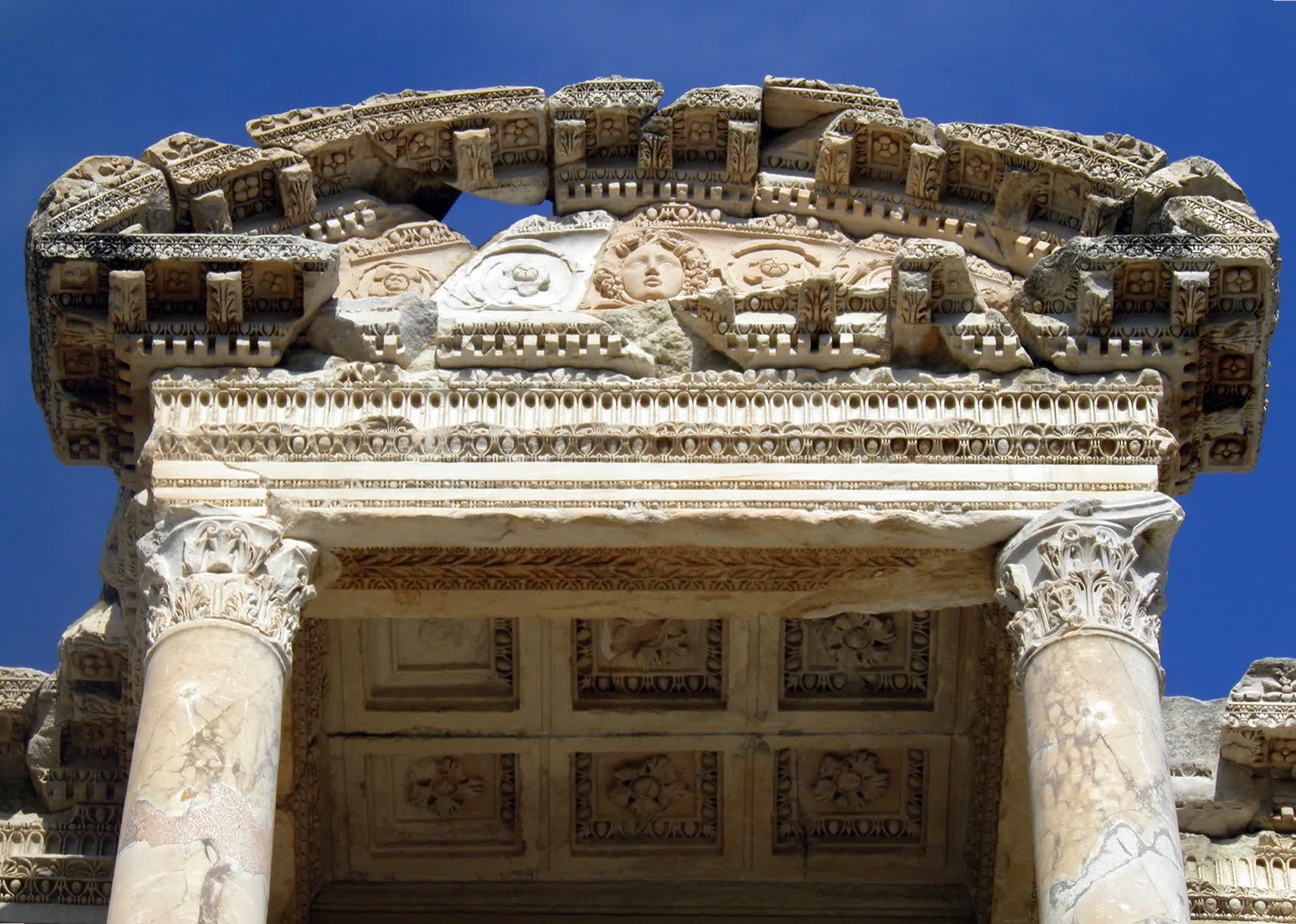 İzmir · Efes